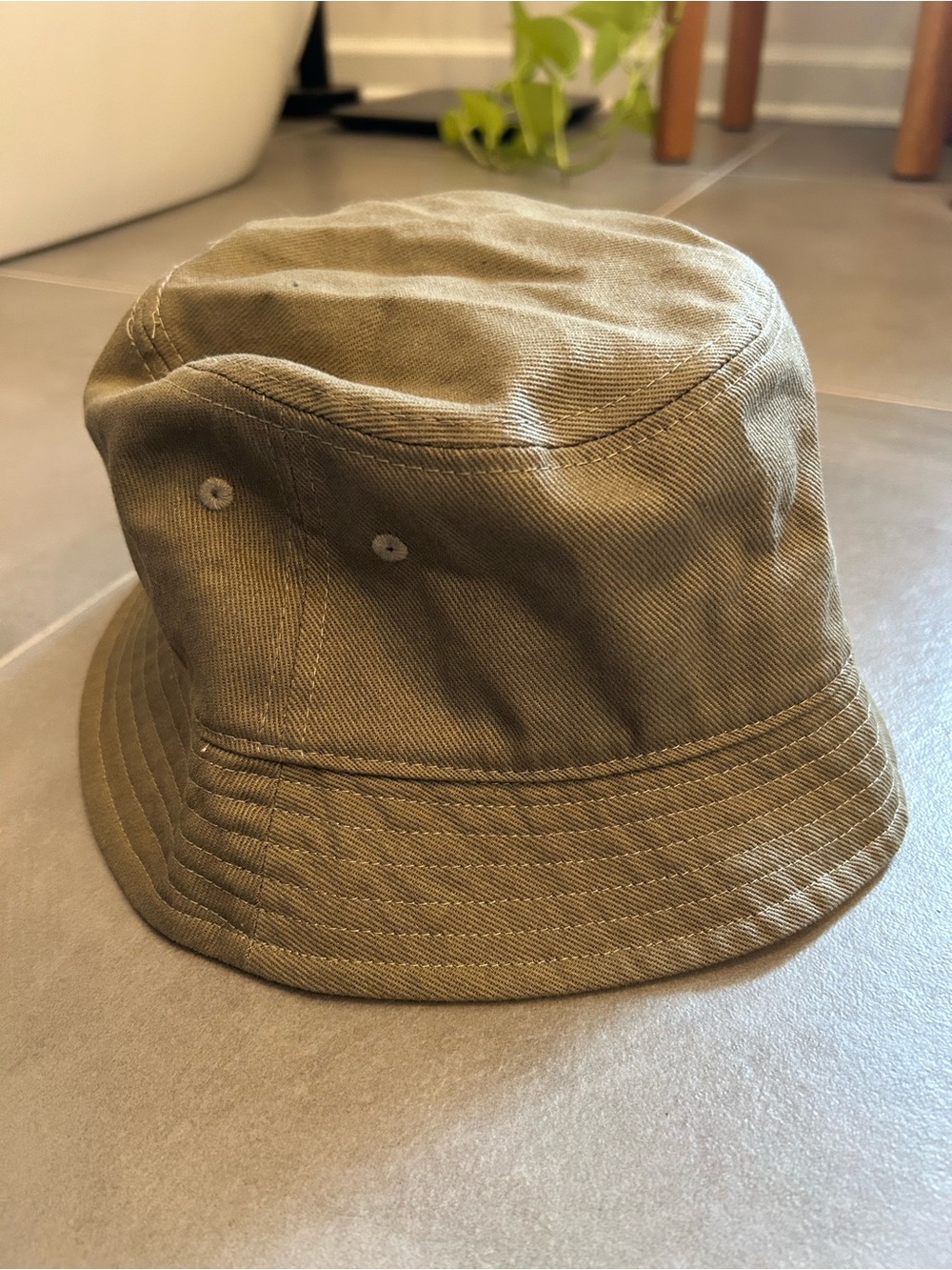 Green bucket hat